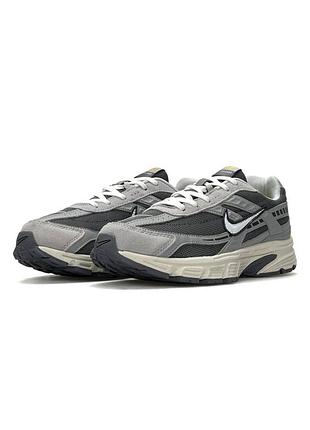 Чоловічі кросівки nike initiator grey beige