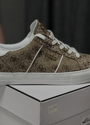 Нові кеди guess