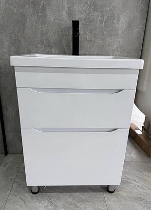 Тумба с умывальником sanwest мальта т-8 60 см, белая, мдф, с доводчиками, с умывальником adamant cers 60, искусственный камень
