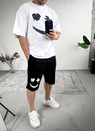 Мужской спортивный костюм