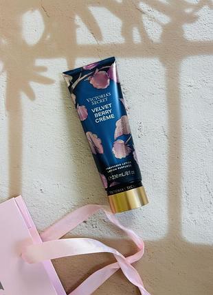 Лосьйон для тіла velvet berry creme victoria’s secret