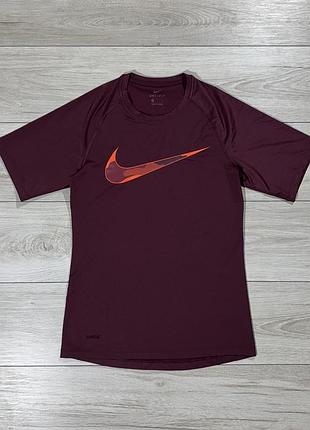 Бордовая компрессионная футболка найк про nike pro dri-fit, м, оригинал