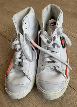 Nike blazer mid ‘77 3