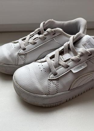 Білі кеди/кросівки puma  розмір 27 на шнурках -резинках