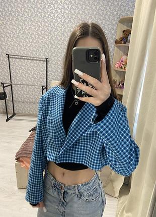 Вкорочений блейзер жакет zara у блакитну клітинку віші (cropped blazer