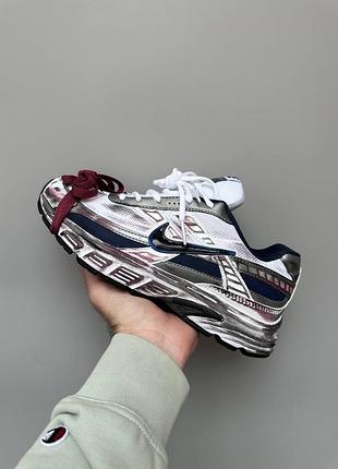 Nike initiator 5