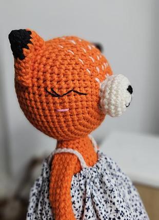 ​в'язана іграшка лисичка у квітковій сукні | ручна робота | подарунок для дитини 7