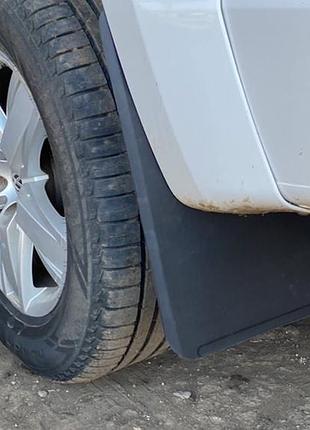 Задні бризковики (2 шт.) для volkswagen amarok 2010-2022 рр