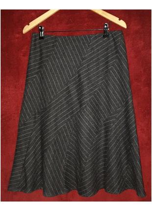 Шерстяная юбка оригинального кроя