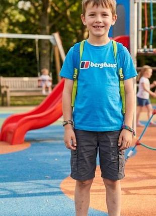 Футболка детская на 7-8 лет бренда berghaus
замеры:пог-40; длина изделия -45, крок-10.