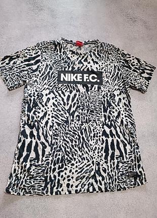 Футболка мужская модель nike f.c.&nbsp; wild glory