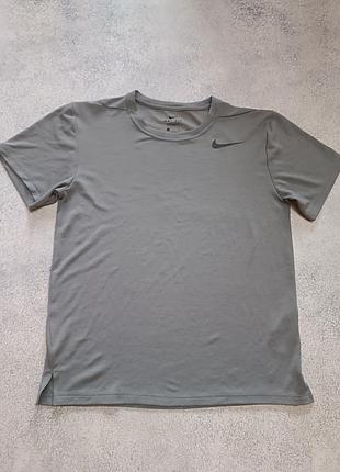 Мужская спортивная футболка с технологией dri-fit