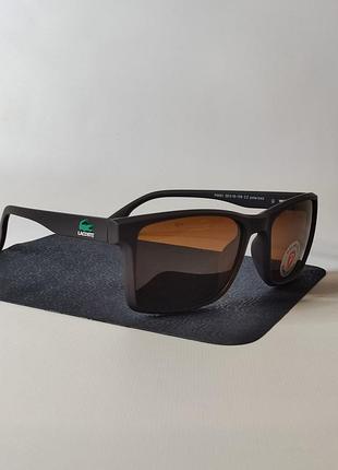 Sunglasses polarised