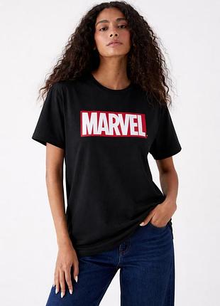 Футболка жіноча marvel бавовняна чорна m