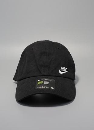 Кепка nike в одном цвете: черный