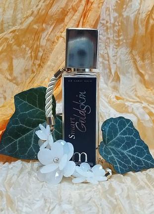 Парфумована вода smart goldskin
ramon molvizar 
eau de parfum
made in spain 
30 ml