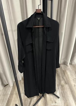 Сукня халат massimo duti чорна, в ідеальному стані, не має слідів носки, насичений чорний колір, розмір s але підійде і на м, спущений рукав