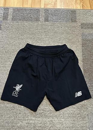 Шорти new balance. liverpool