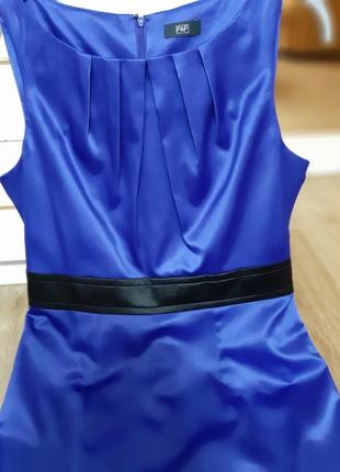 Красиве,ошатне,элегантнное плаття