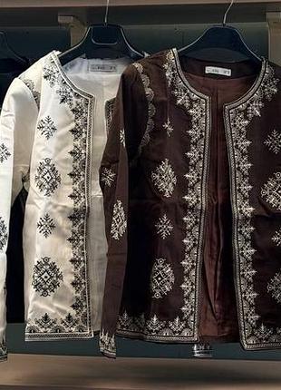 Жіночий жакет, піджак з вишивкою прямого крою вишитий в українському стилі
