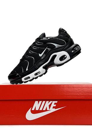Nike air max plus black white 3