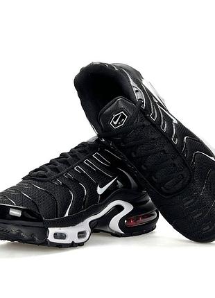 Nike air max plus black white 8