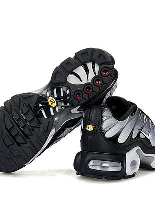 Nike air max plus grey black white 6