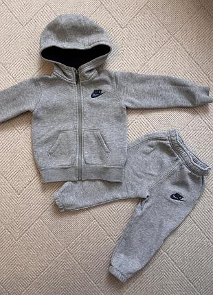 Дитячий костюм nike, оригінал, 1,5-2 роки