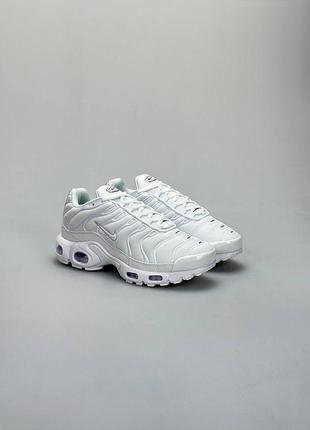 Nike air max plus white 4