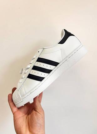 Adidas superstar og white 5