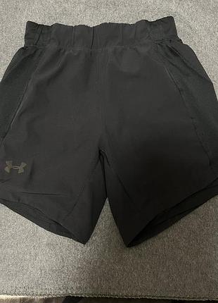 Спортивні чоловічі шорти under armour