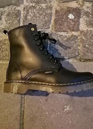 Черевики берци шкіра утеплені осінь зима