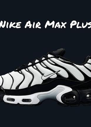 Nike air max plus white black
