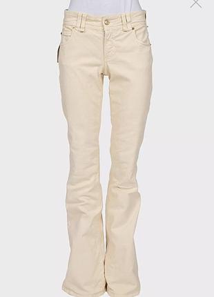 Джинси кльош bootcut бежевого кольору john galliano