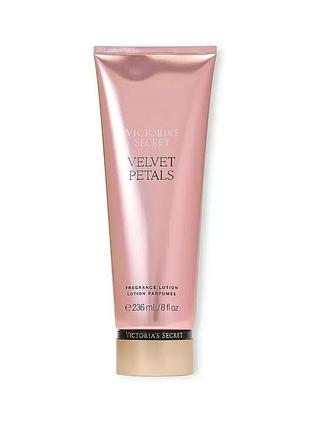 Парфюмированный увлажняющий лосьон для тела victoria's secret velvet petals fragrance lotion