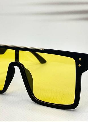 Водійські окуляри унісекс маска в пластиковій чорній матовій оправі