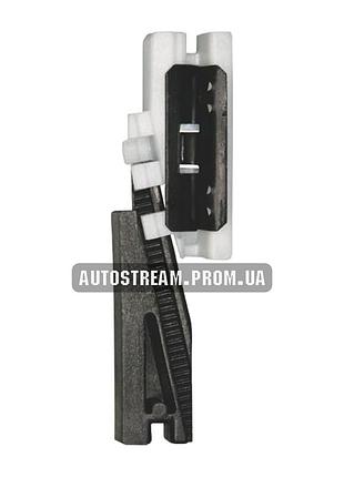 Клипса, фиксатор крепления молдинга крыши mercedes-benz c-class w203 (2000-2007) a2036900013, 2036900013
