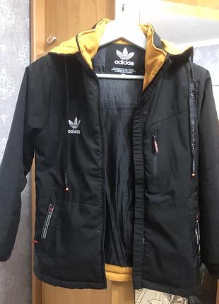 Стильна дитяча куртка