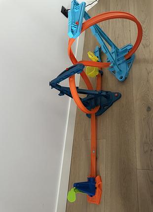 Трек hot wheels track builder unlimited infinity loop kit безкінечна петля (gvg10) 5