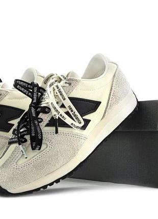 Замшевые кроссовки new balance 471
