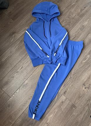 Костюм dkny оригінал