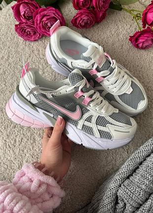 Кросівки nike v2k runtekk white grey pink
