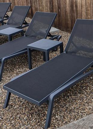 Комплект из 2-х шезлонгов siesta pacific + стол siesta ocean side table - dark grey