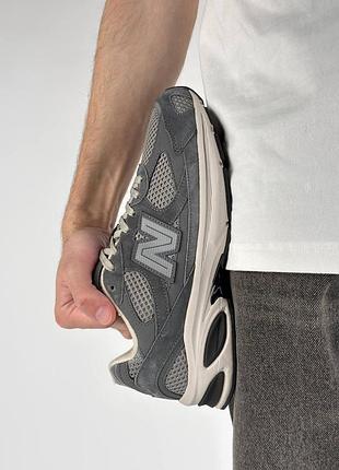 Balance 2010 grey white 5