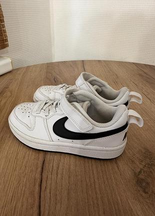 Кросівки nike