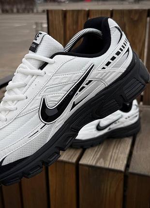 Nike initiator 5