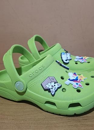 Детские фирменные сланцы crocs
