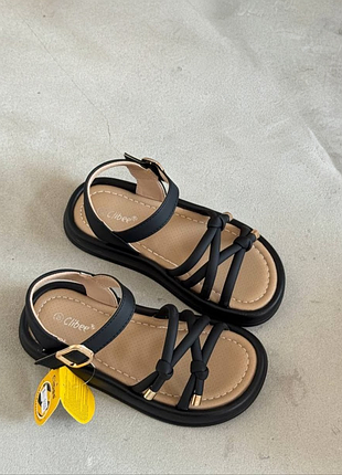 Босоножки для девочки