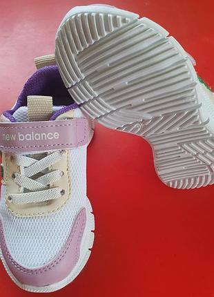 Детские кроссовки new balance, 24 размер.