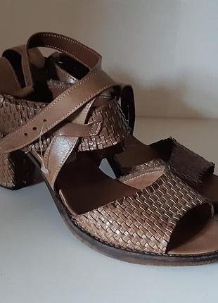 Новые! кожаные босоножки hand made в стиле bottega vineta, имталия